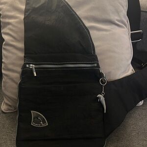 Travelon crossbody bag